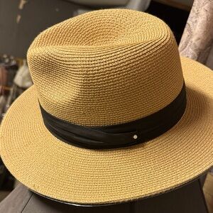 Men's Tan Straw Fedora with Black Fabric Band
